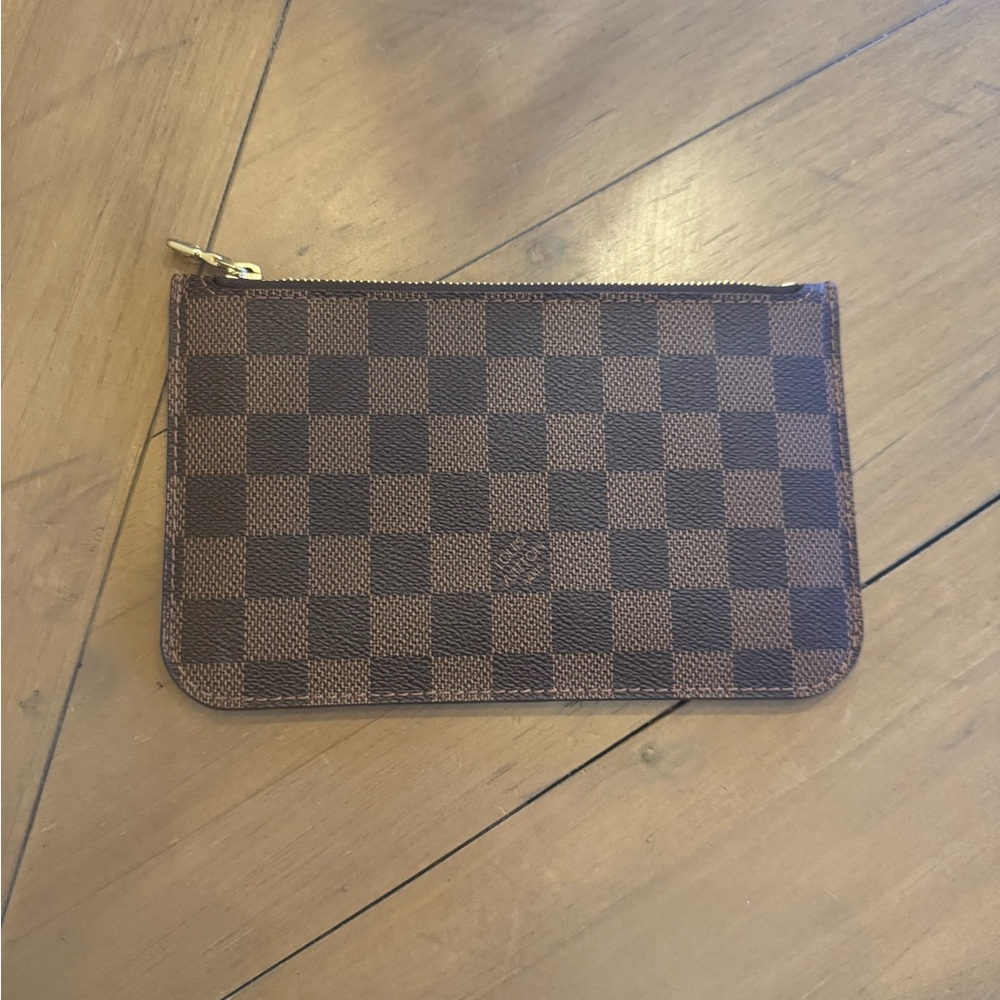 Louis Vuitton Neverfull PM Pochette Pouch Damier Ebene NWOT-
